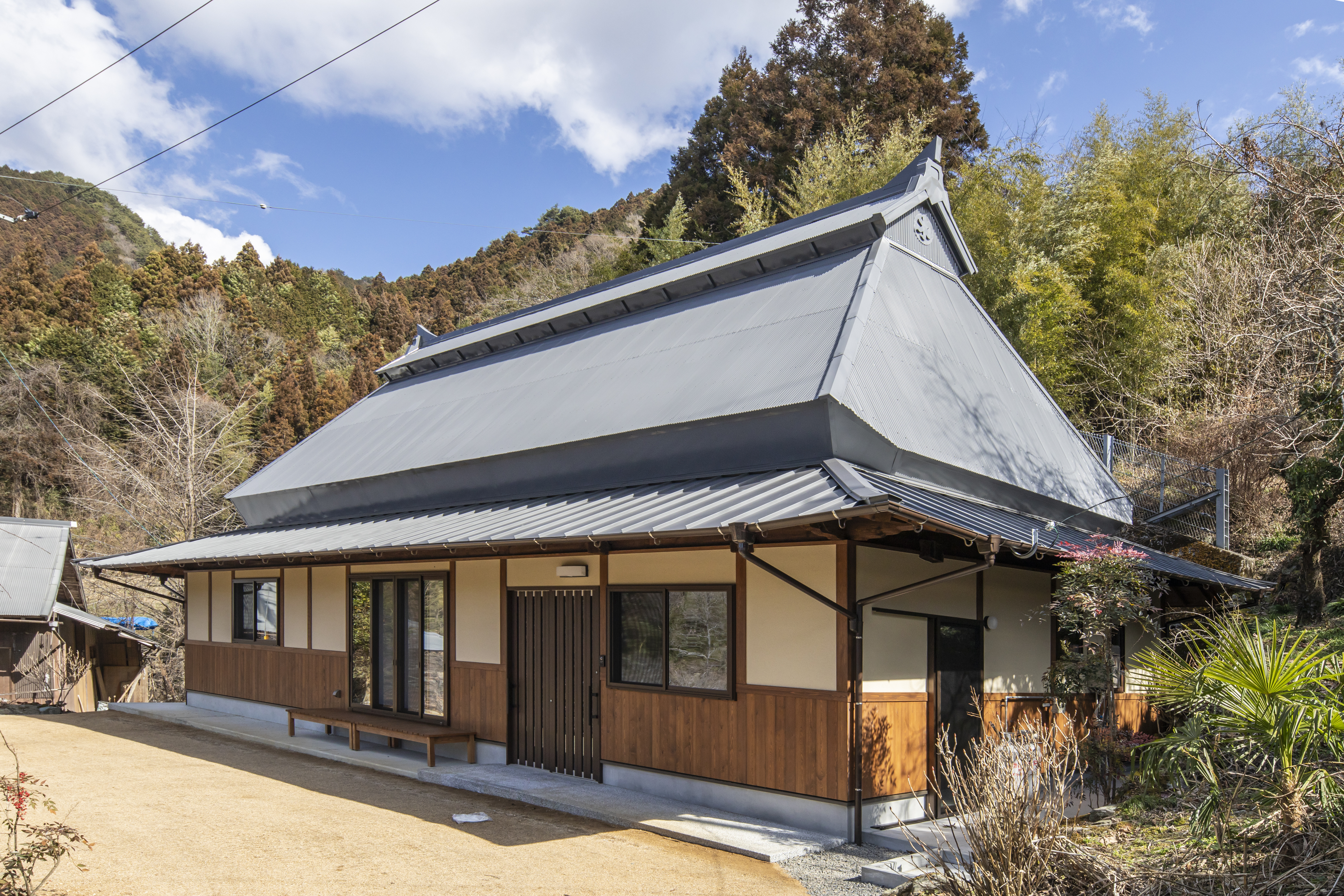 住み継いできた家に新しい価値を重ね安心して暮らせる住まい